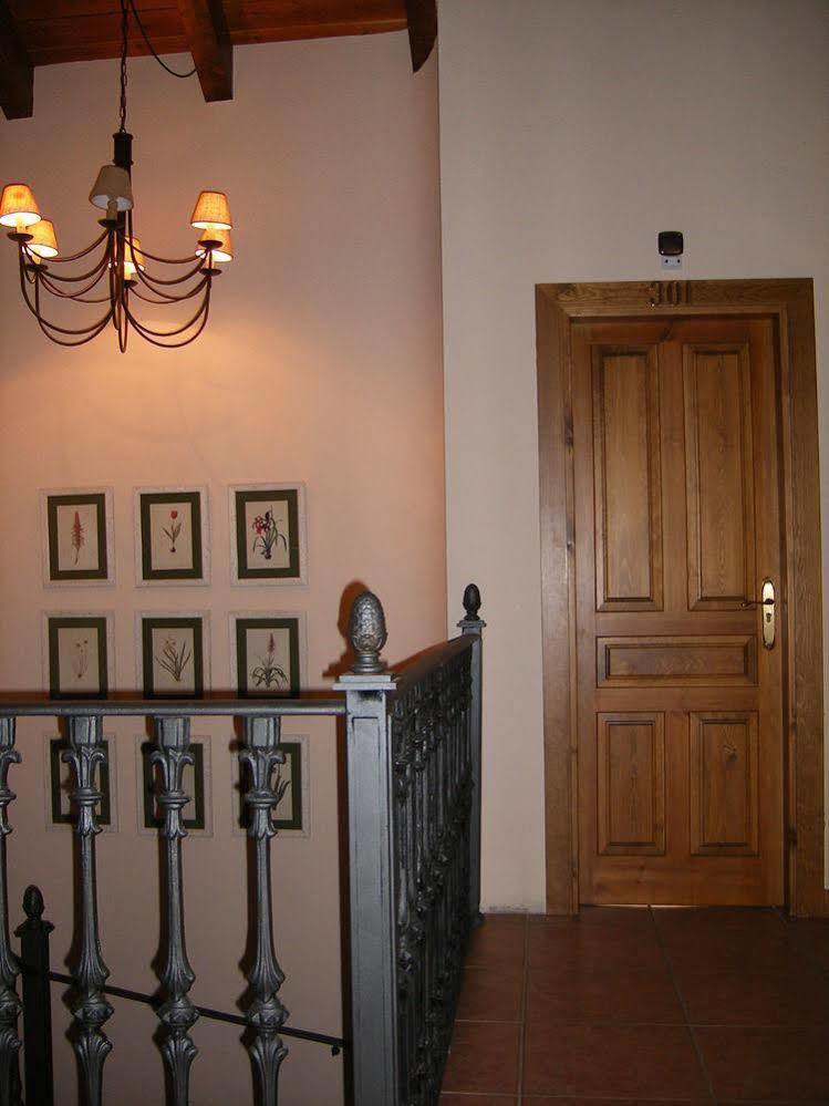 Hotel Palazio Nerín Buitenkant foto