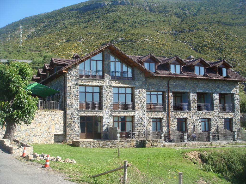 Hotel Palazio Nerín Buitenkant foto